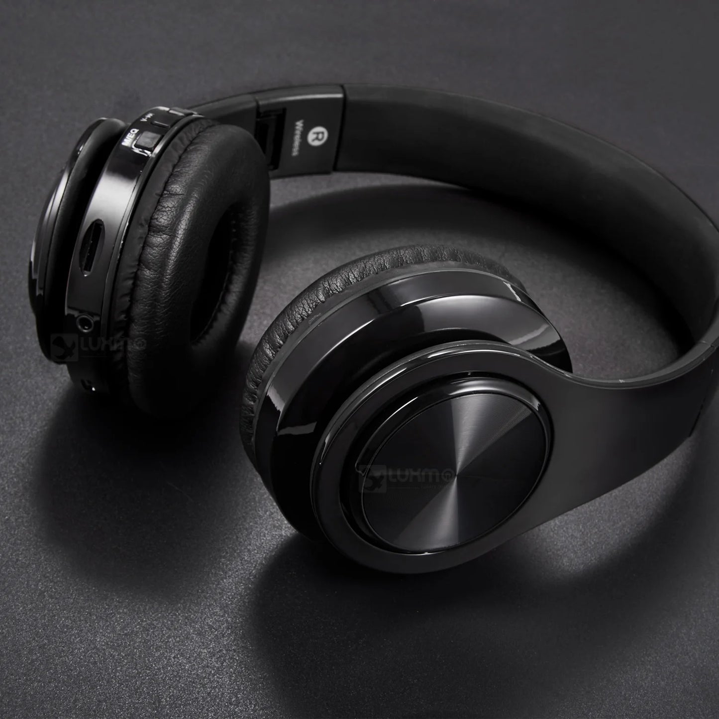 Bluetooth Headphones LUXMO Wireless Noise Cancelling Headphones 